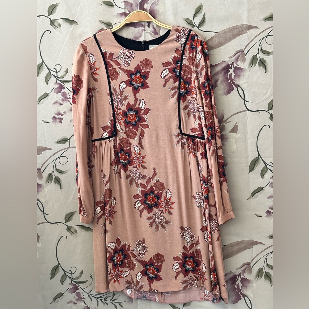 Zara Mini Petite Dress Long Sleeve xs Cotton Rayon Floral fabric Garden lunch